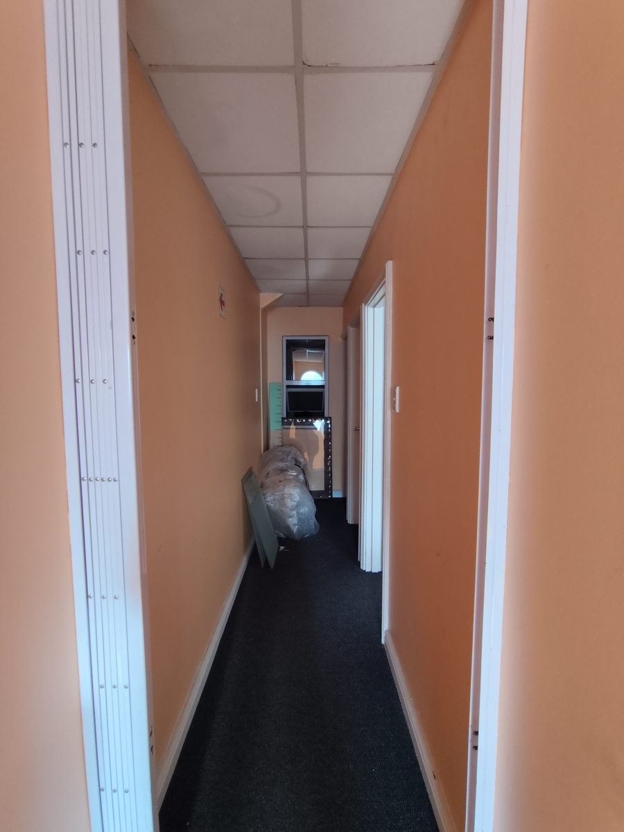 To Let commercial Property for Rent in Capricorn Western Cape